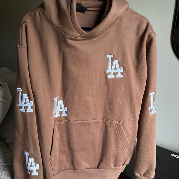 Los Angeles LA Hoodie Chocolate Brown - Picture 2 of 4
